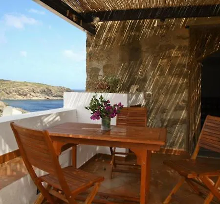 Dom wakacyjny Dammuso Ziloto *