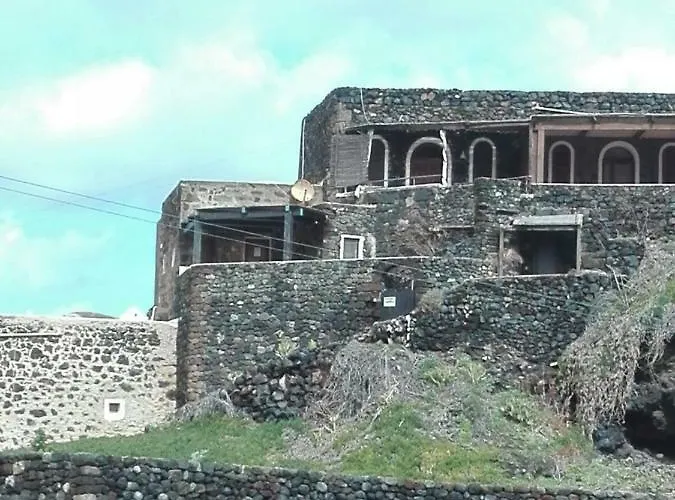 Casa de Férias Dammuso Ziloto