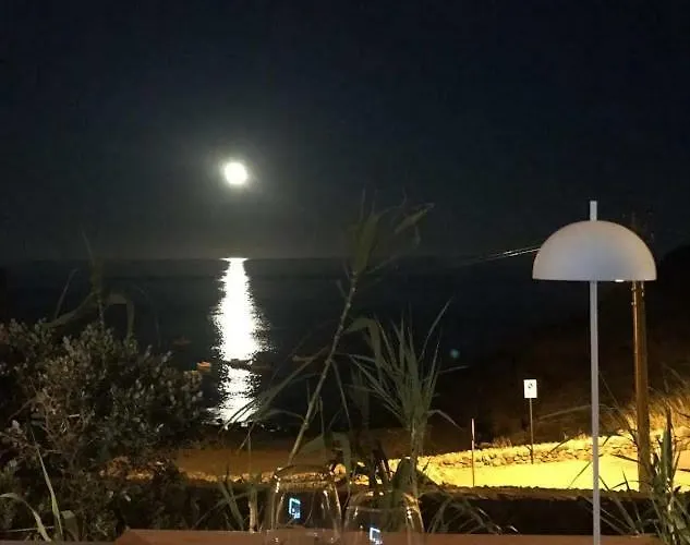 Casa de Férias Dammuso Ziloto *